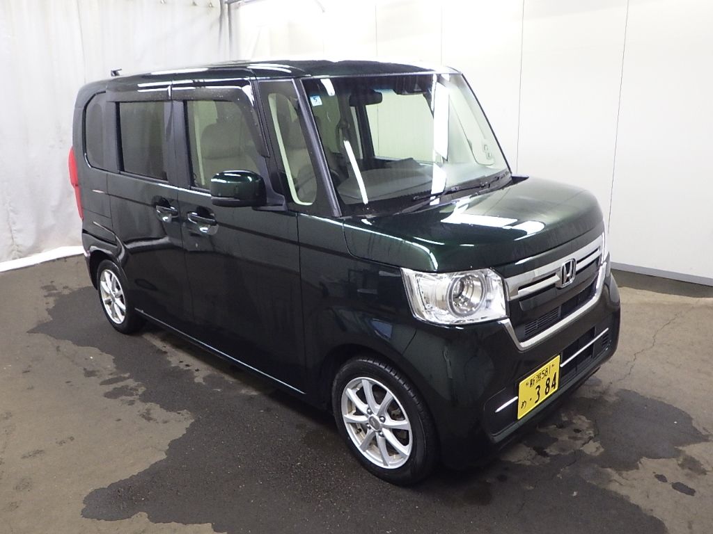 2022 Honda N-BOX L Japan auction vehicle