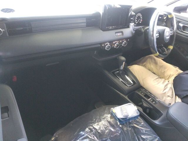 2026 Honda Vezel G 4WD auction photo 3