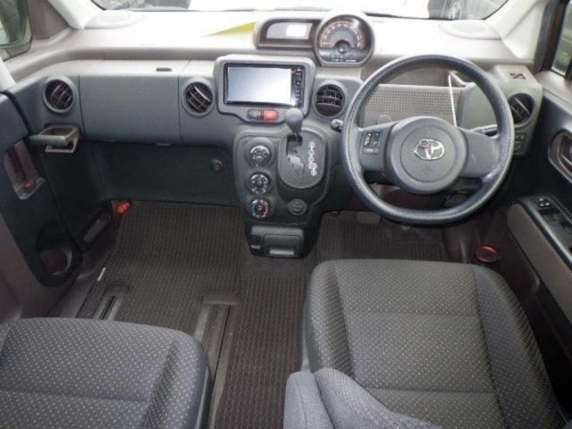 2015 Toyota Porte F auction photo 3
