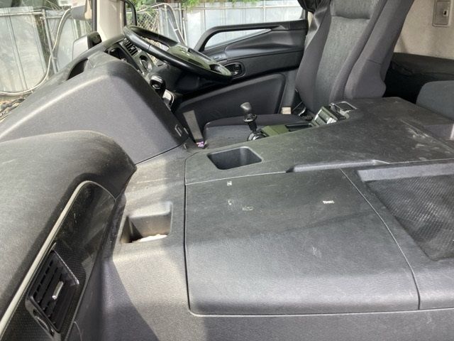 2017 Mitsubishi Fuso Sグレート Panel Wing auction photo 5