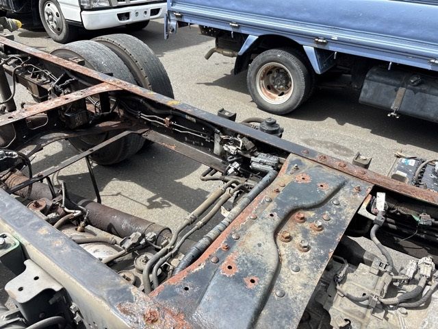 2015 Hino Dutro シャーシ auction photo 13