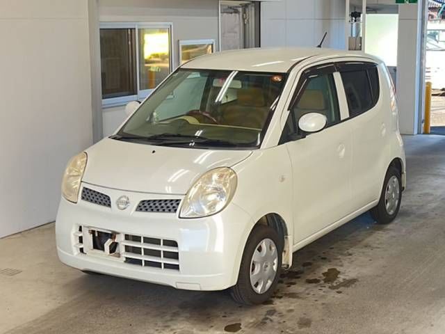 2010 Nissan モコ S Japan auction vehicle