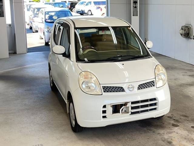 2010 Nissan モコ S auction photo 4