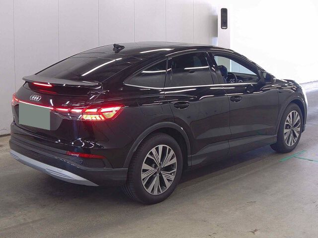 2025 Audi Q4スポーツバックeトロン 45 Advanced auction photo 5
