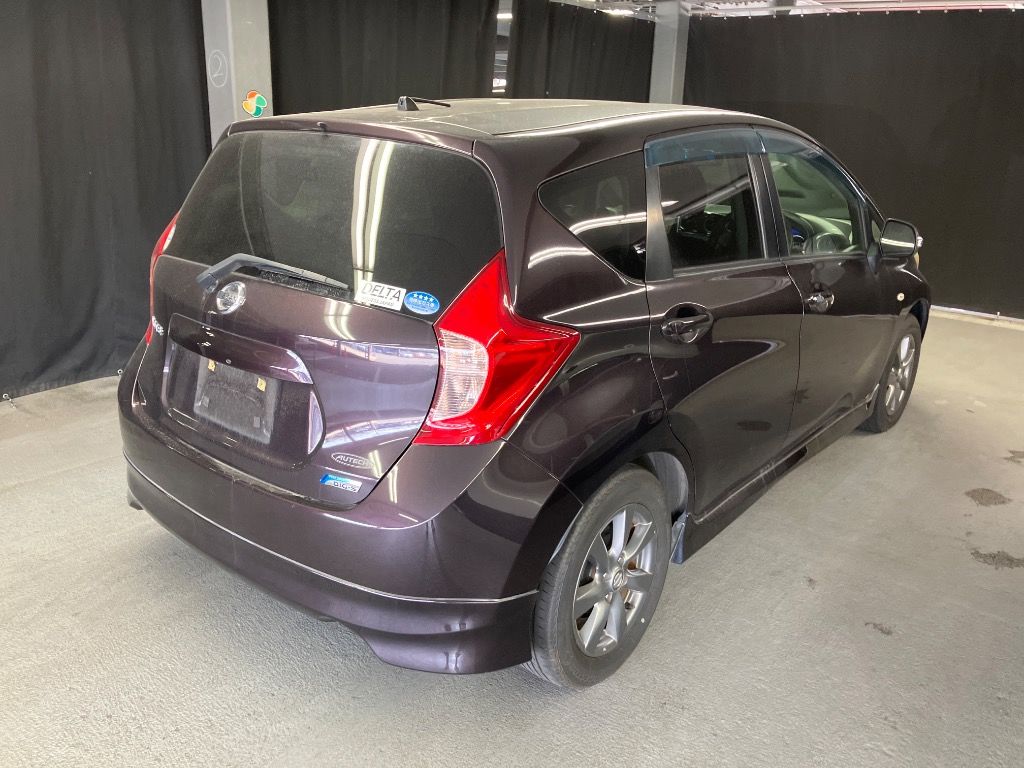 2013 Nissan Note エアロスタイル auction photo 4
