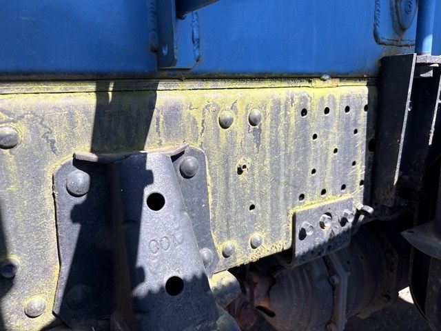 2010 Isuzu Elf サンスイ auction photo 17