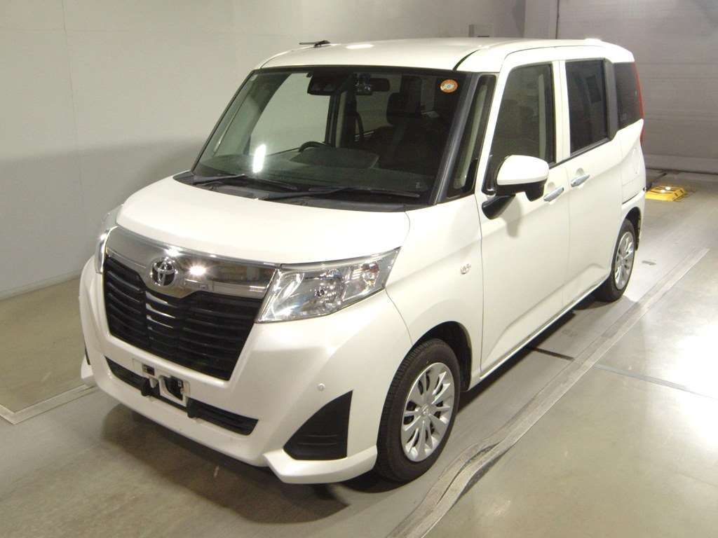 2019 Toyota Roomy X S 4WD Japan auction vehicle