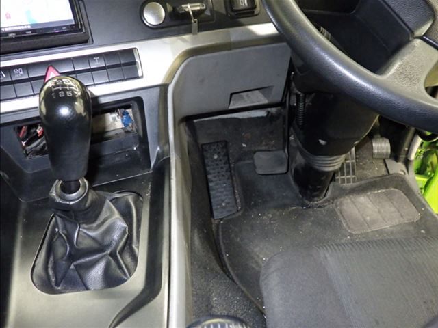 2019 Mitsubishi Fuso Flatbed auction photo 7