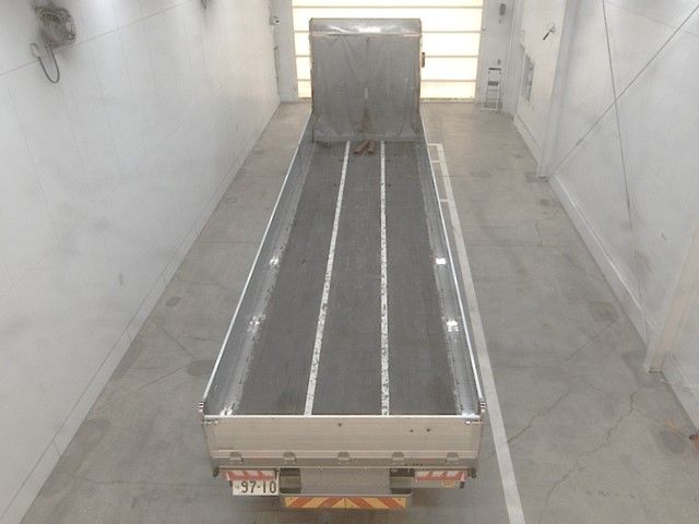 2019 Mitsubishi Fuso Flatbed auction photo 3