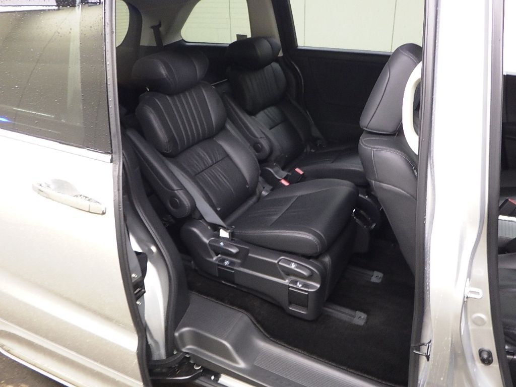 2021 Honda Odyssey e:HEVアブソルートEX auction photo 7
