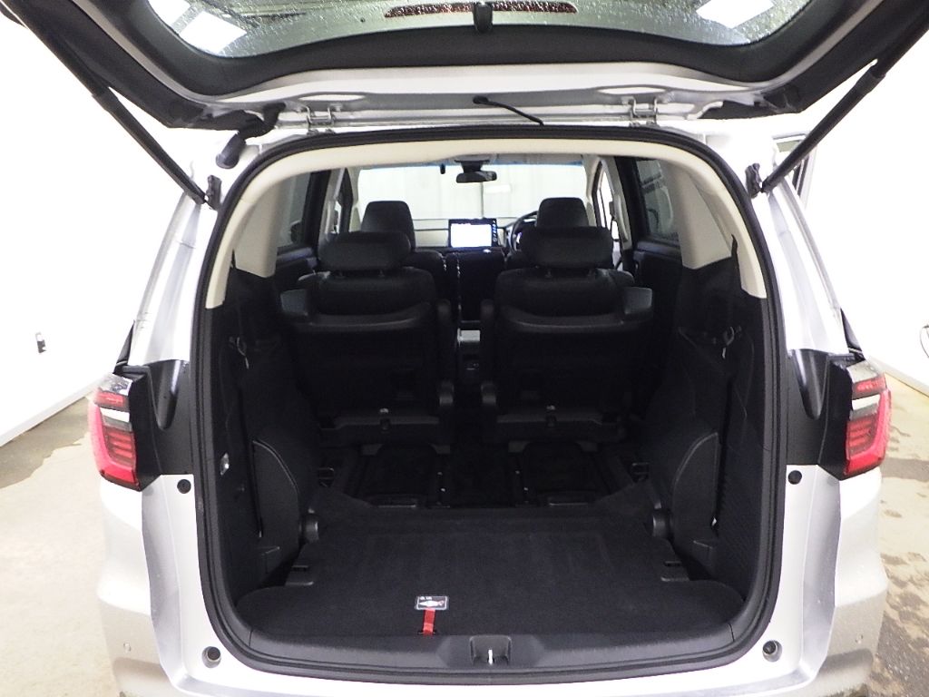 2021 Honda Odyssey e:HEVアブソルートEX auction photo 8