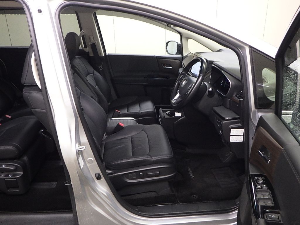 2021 Honda Odyssey e:HEVアブソルートEX auction photo 6