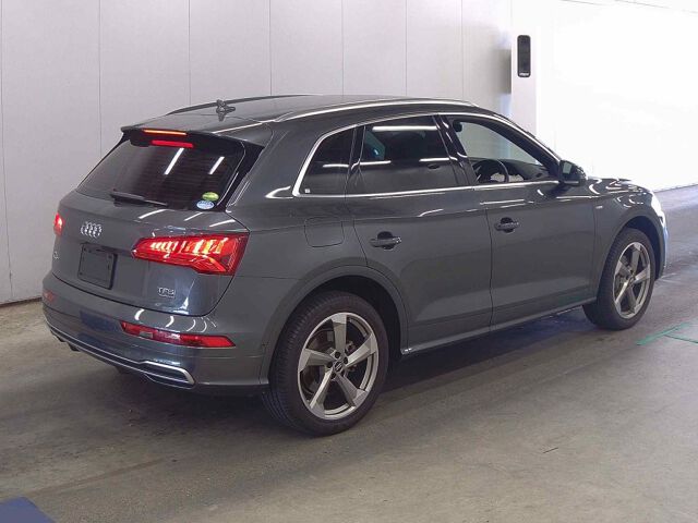 2018 Audi Q5 2.0TFSIQスポSラ 4WD auction photo 5