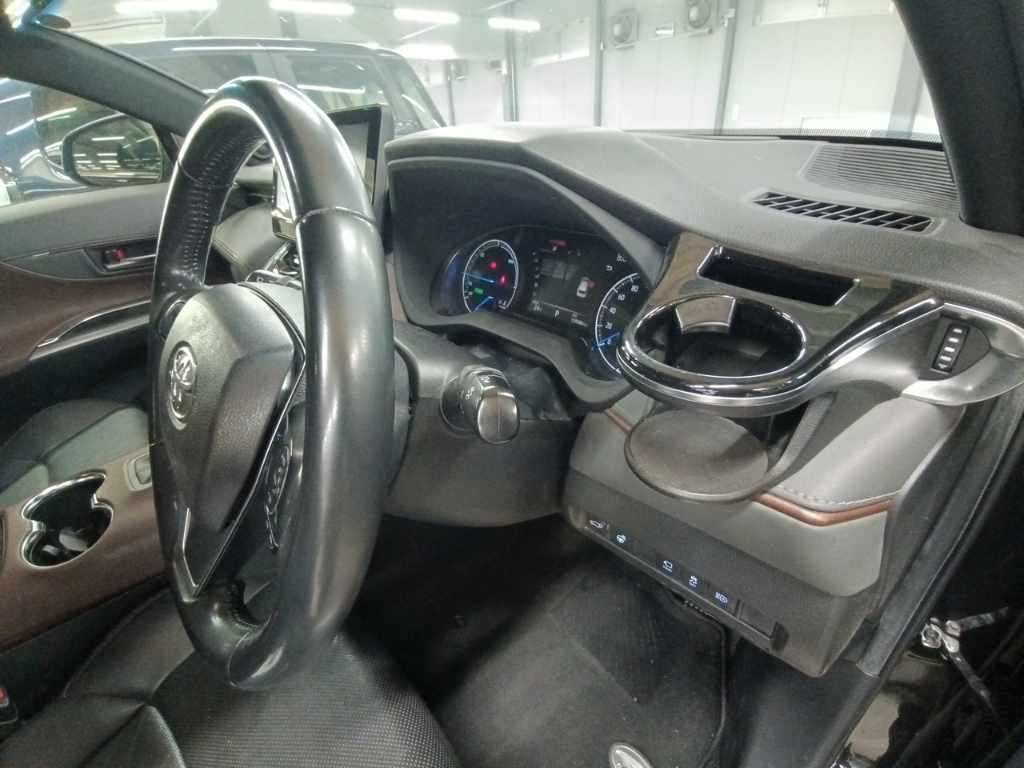 2020 Toyota Harrier Z レザーパッケージ auction photo 9