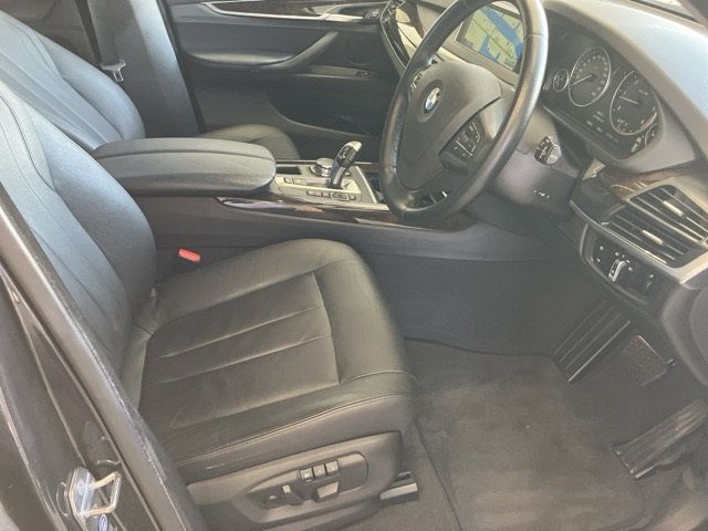 2015 BMW BMW 4WD X5 XDRIVE35D Xライ auction photo 4