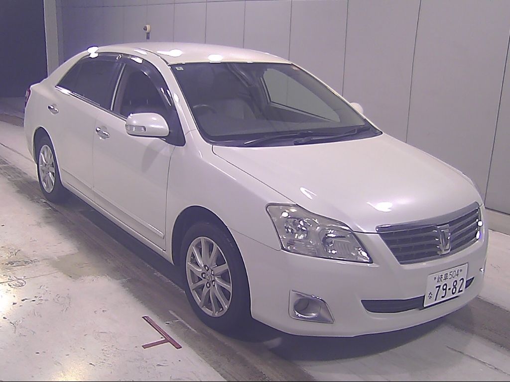 2010 Toyota Premio 2.0G Japan auction vehicle