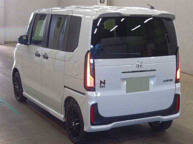 2026 Honda N-BOX Turbo Black Style 4WD auction photo 2