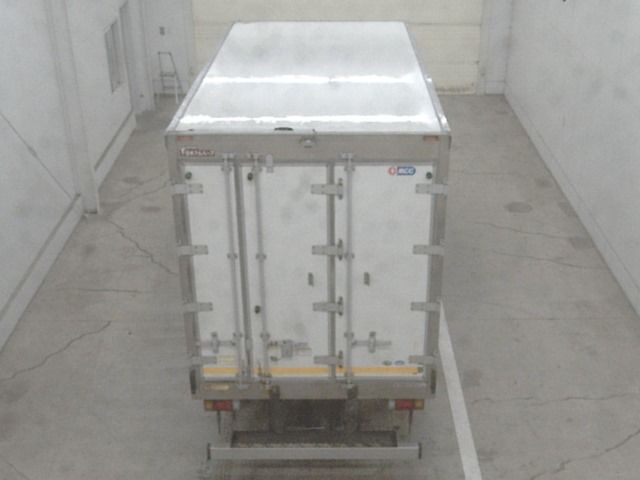 2017 Isuzu Elf 冷蔵・冷凍車 auction photo 3