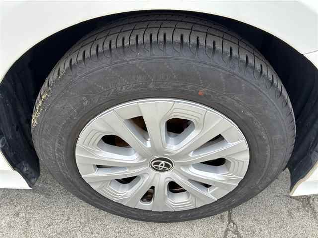 2021 Toyota Prius S auction photo 8