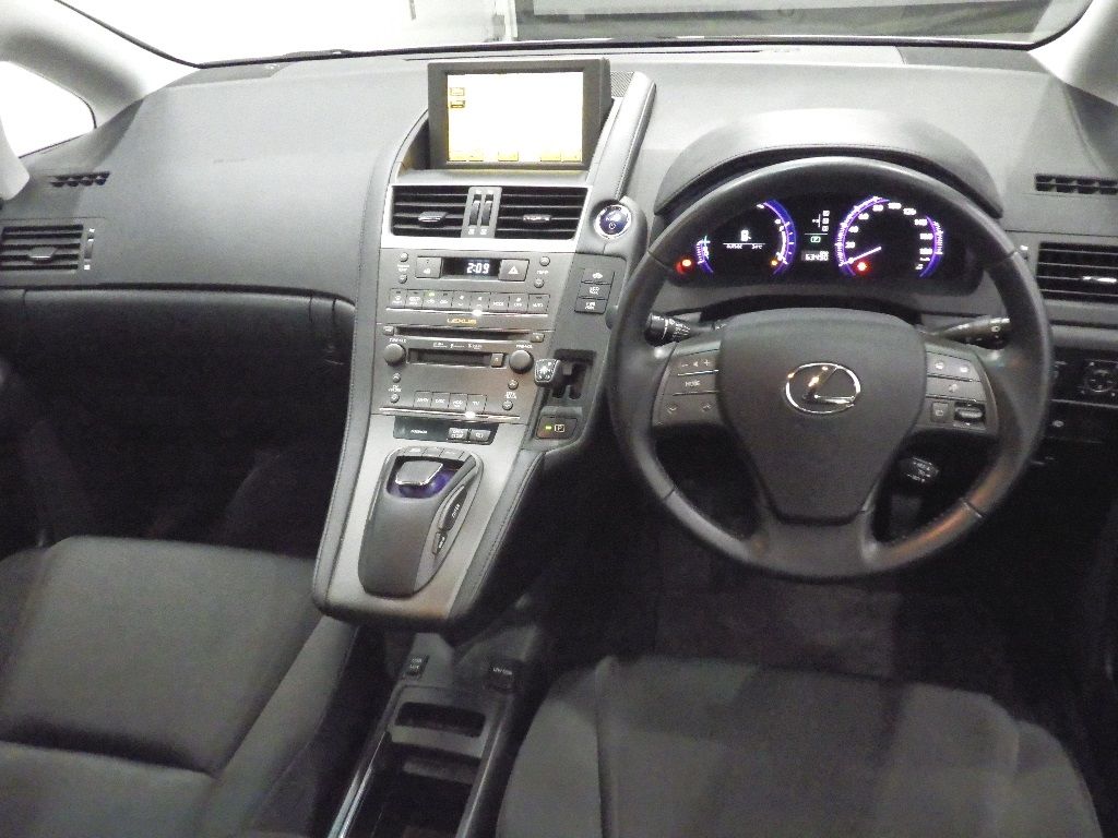 2010 Lexus HS250h auction photo 3