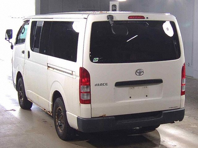 2007 Toyota Hiace Long DX 4WD auction photo 2