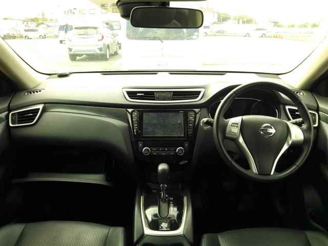 2015 Nissan X-Trail 4WD 20Xエマージェンシーブレー auction photo 8