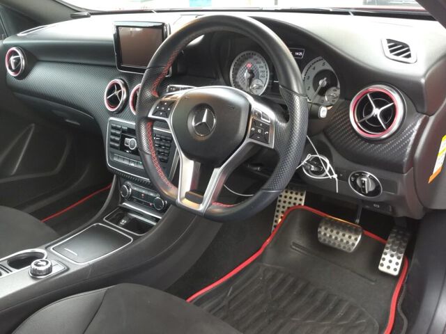 2013 Mercedes-Benz A-Class A180ブルスポナイP auction photo 3