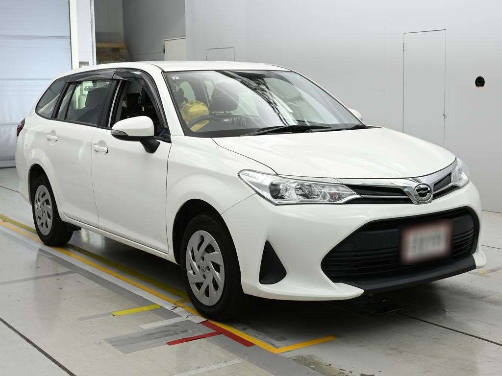 2021 Toyota Corolla Fielder EX 4WD auction photo 5