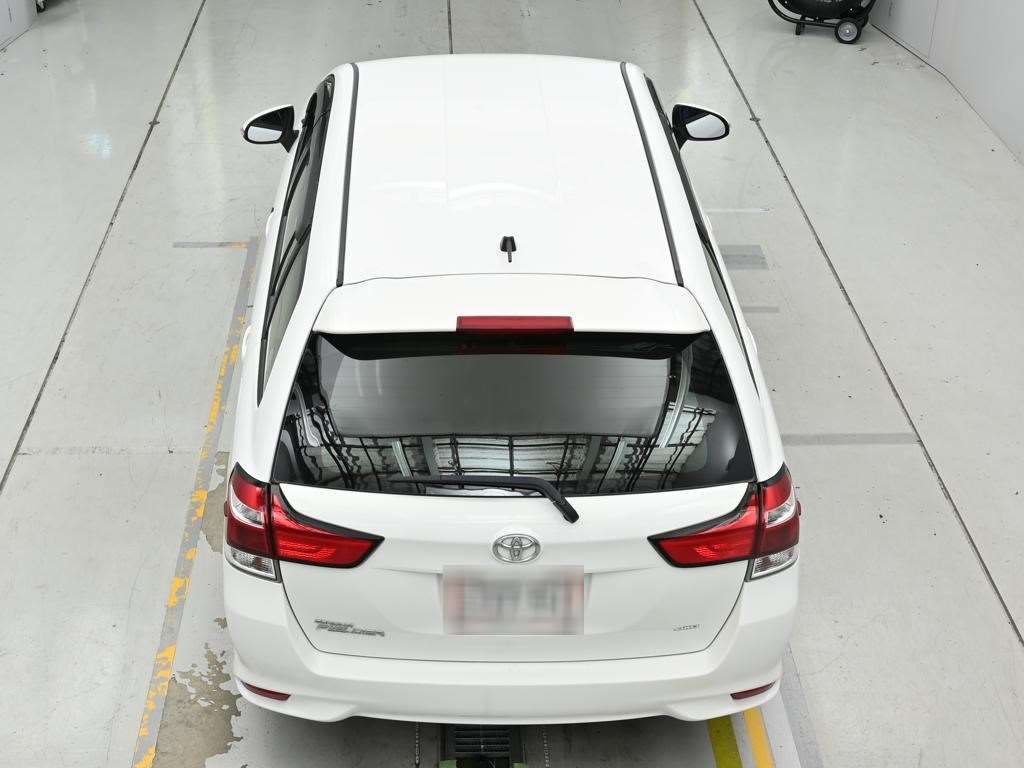 2021 Toyota Corolla Fielder EX 4WD auction photo 8