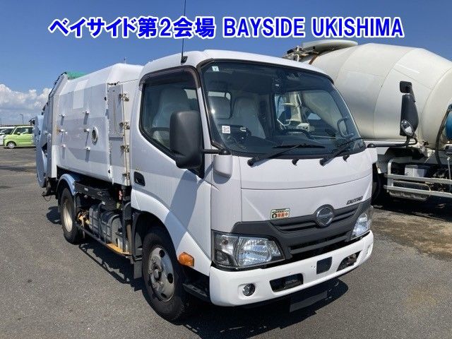 Japan Auction Vehicles 21 2017 Hino Dutro ジンカイ auction photo