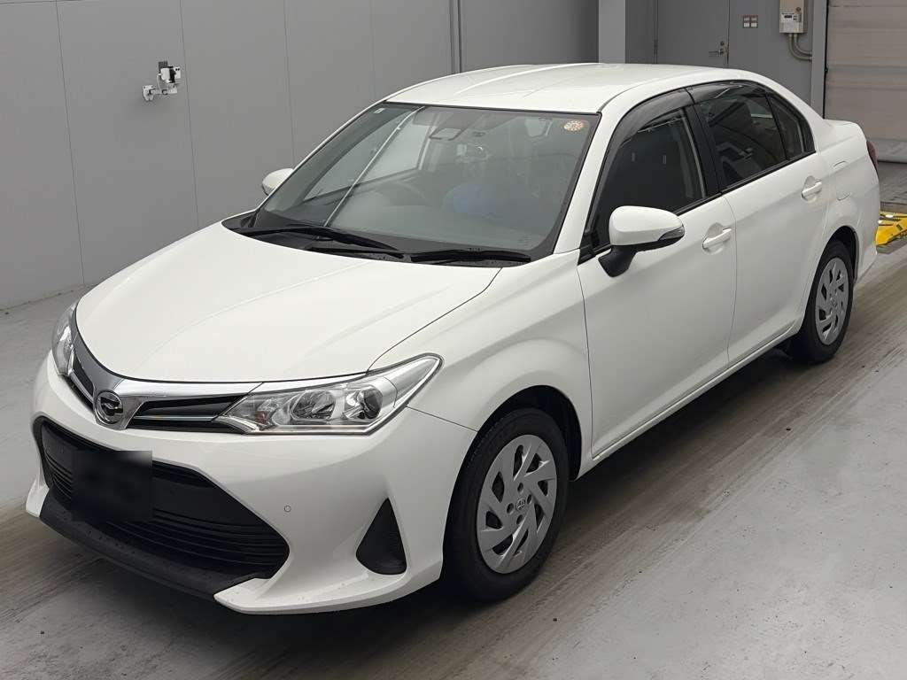 Japan Auction Vehicles 4 2021 Toyota Corolla Axio EX auction photo