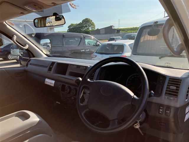 2006 Toyota Hiace 幼児バス auction photo 3