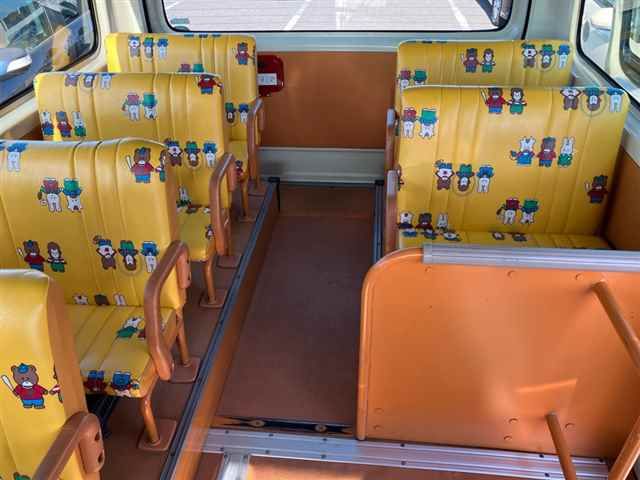 2006 Toyota Hiace 幼児バス auction photo 9