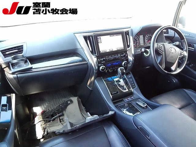 2016 Toyota Alphard 4WD S C Package auction photo 3