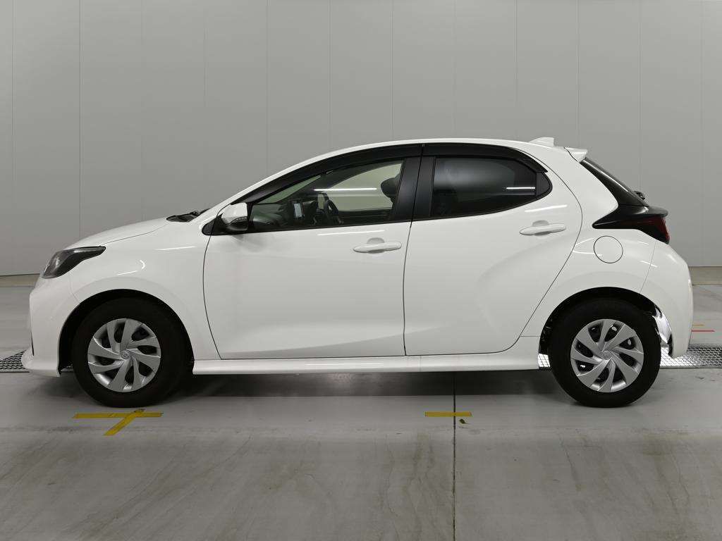 2022 Toyota Yaris X auction photo 4