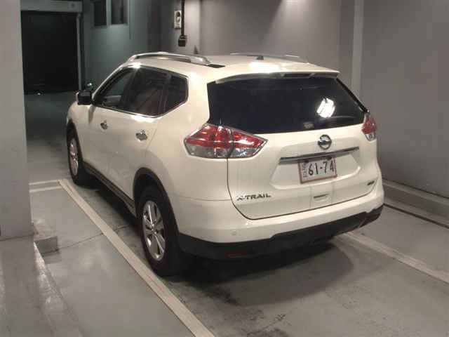 2016 Nissan X-Trail 20Xtエマージェンシーブレーキパ auction photo 2
