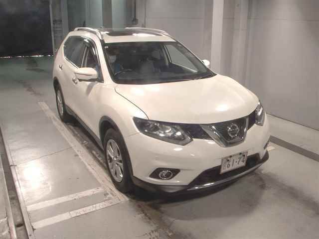 2016 Nissan X-Trail 20Xtエマージェンシーブレーキパ Japan auction vehicle
