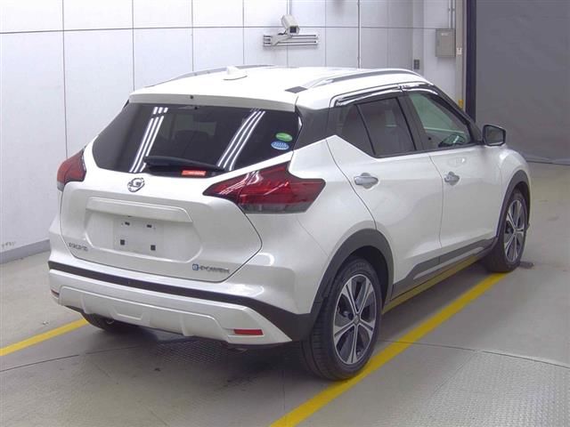 2021 Nissan Kicks X Two-Tone Interior Edition auction photo 4