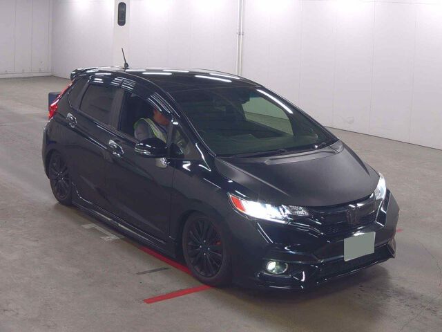 Japan Auction Vehicles 8 2018 Honda Fit RSホンダセンシング auction photo