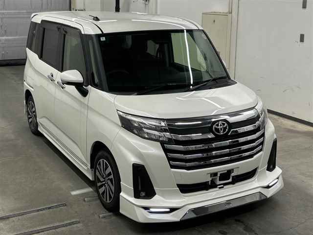 Japan Auction Vehicles 10 2024 Toyota Roomy カスタムG auction photo