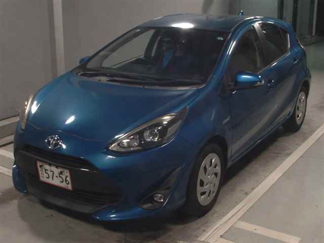 2019 Toyota Aqua G auction photo 4