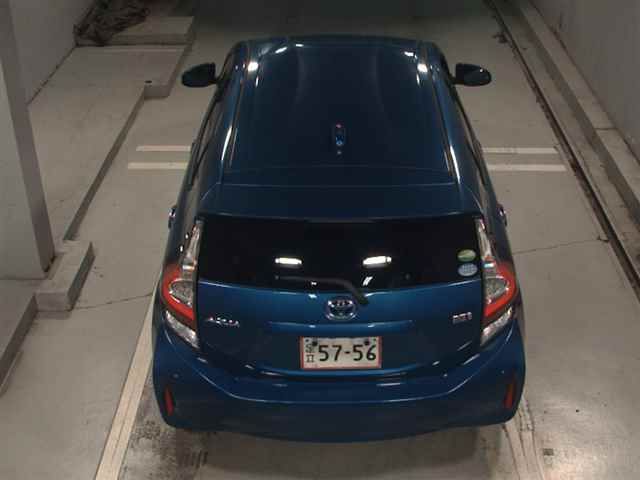 2019 Toyota Aqua G auction photo 7