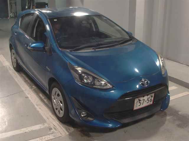 Japan Auction Vehicles 12 2019 Toyota Aqua G auction photo