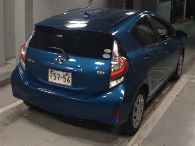 2019 Toyota Aqua G auction photo 5