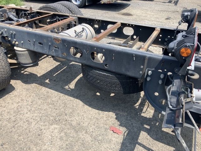 2012 Isuzu Forward シャーシ auction photo 12