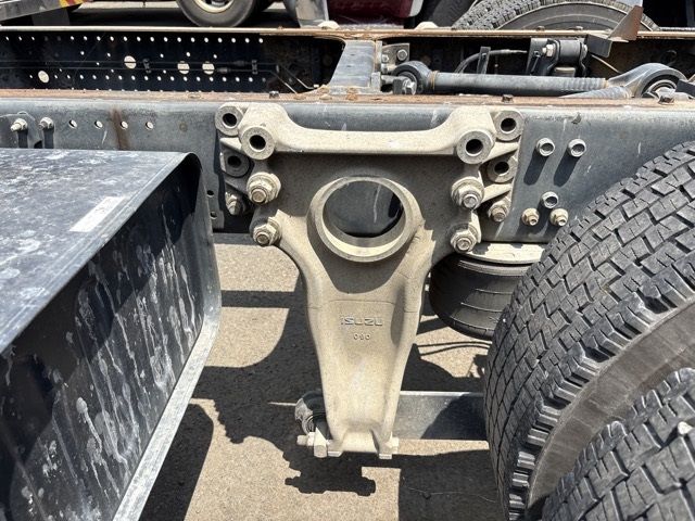 2012 Isuzu Forward シャーシ auction photo 8