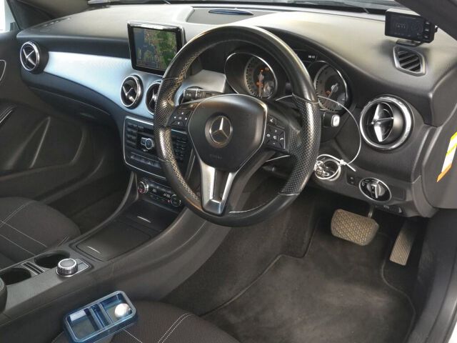 2015 Mercedes-Benz GLA-Class GLA180 Redasef P auction photo 3
