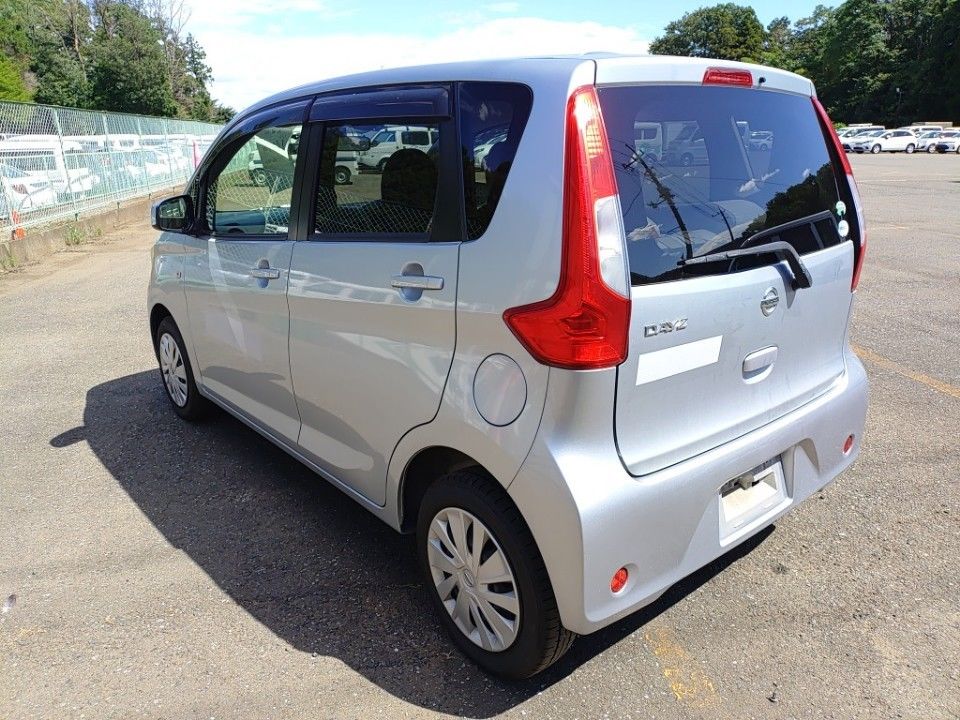2017 Nissan Dayz auction photo 6
