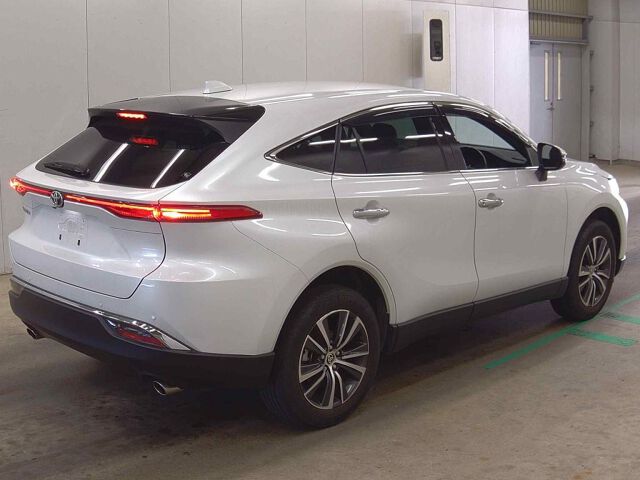 2023 Toyota Harrier G 4WD auction photo 5