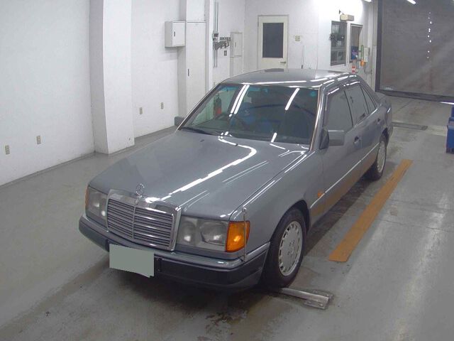 1991 Mercedes-Benz ミディアムクラス 300E auction photo 4